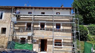 Renta de andamio metálico con ruedas