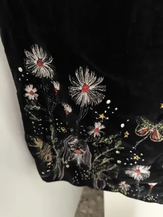 Falda pantalón Zara terciopelo bordada T.XS