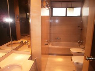 Piso en alquiler en La Paz en Madrid