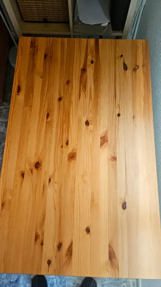 Mesa de madera Ikea