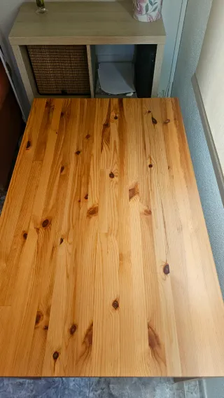 Mesa de madera Ikea