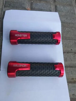 Ducati monster puños en goma y aluminio nuevos