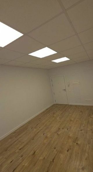 Oficina en venta en Casagemes - Canyadó en Badalona