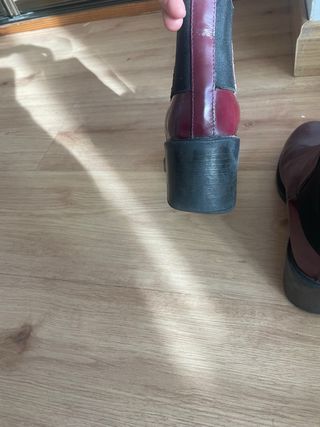 Botines cuero granate talla 39