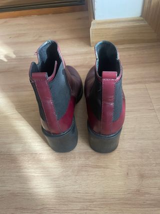 Botines cuero granate talla 39