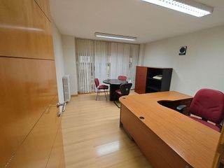 Oficina en venta en Ensanche en Pamplona