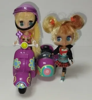 2 muñecas Pet Shops con Moto y Sidecar