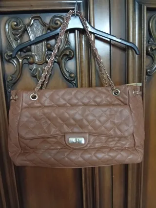 Borsa moda trapuntata con manico a catena