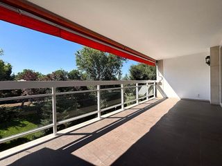 Piso en alquiler en Fuentelarreina en Madrid