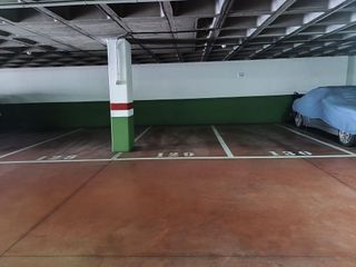 Garaje en venta en Auditorio - Parque Invierno en Oviedo