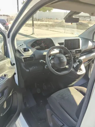 Peugeot Partner 2020