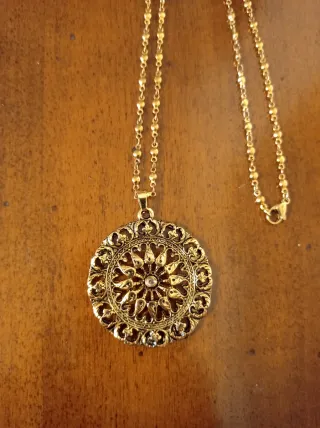 Collana con ciondolo gioiello stile Maya