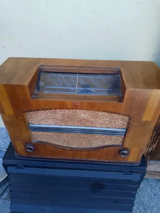 Radio a valvole Philips S.A.I. n.166