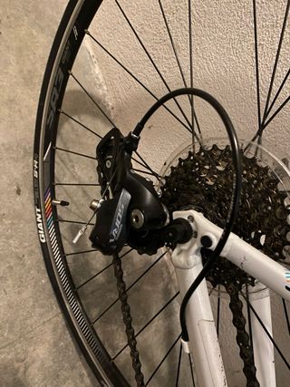 Bicicleta Giant Liv Avail Talla XS 475km de uso