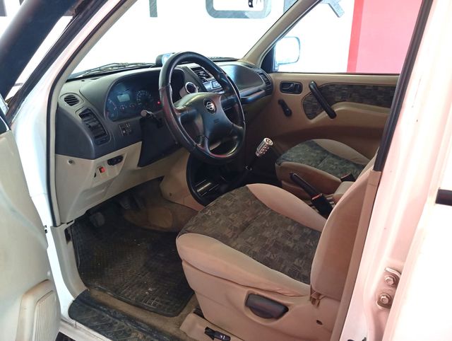 NISSAN TERRANO II 2.7TDI / 125CV Turbo 4x4 / 2000