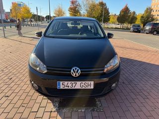 Volkswagen Golf 1.6 TDI 105 CV 5 PUERTAS