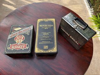 2Cajas Lata Chivas Regal y Jack Daniel's