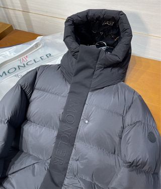 Chaquta moncler