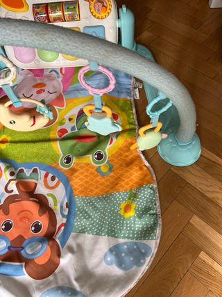 Manta de actividades para bebé