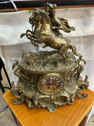 Reloj de sobremesa antiguo bronce