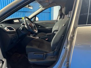 Renault Grand Scenic 2009