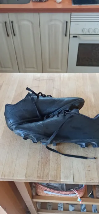 Botas de fútbol Adidas Talla 37.5