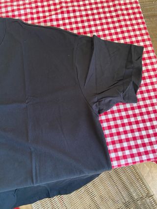 2 Camisetas manga corta XXL en color Negro. NUEVAS