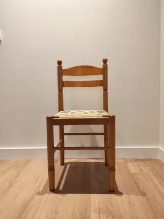 Mesa de cocina y 4 sillas