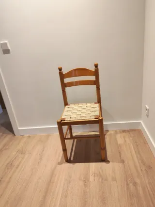 Mesa de cocina y 4 sillas