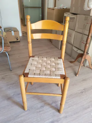 Mesa de cocina y 4 sillas