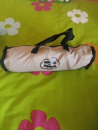 Mini cuna para muñeca