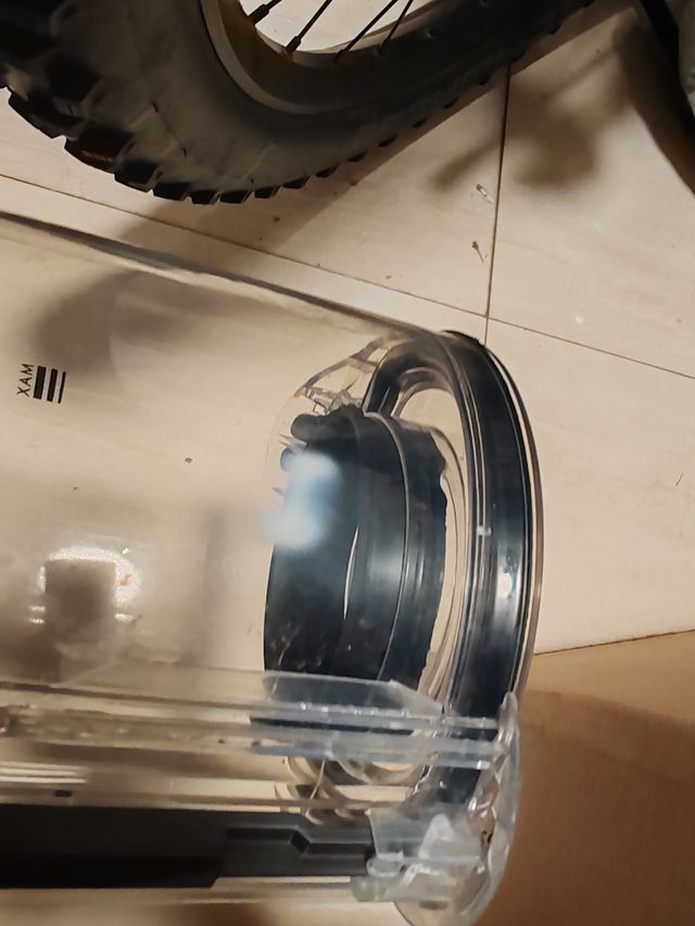 Contenedor polvo Dyson V10 SV12