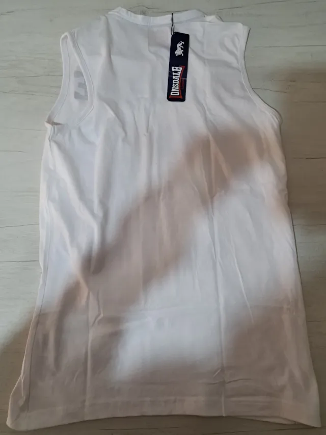 T-shirt smanicata Lonsdale con numero 60