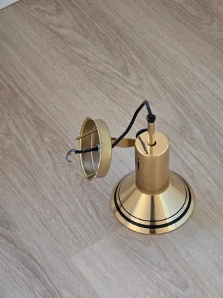 Aplique de pared dorado