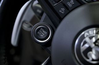 Alfa Romeo Stelvio   2.2 Diesel 154kW 210CV Veloce Q4