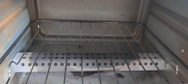 Mini horno eléctrico blanco