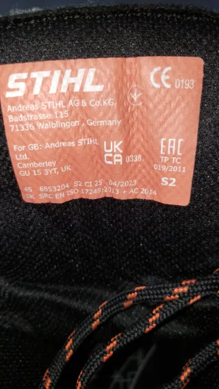 Botas anticorte stihl.