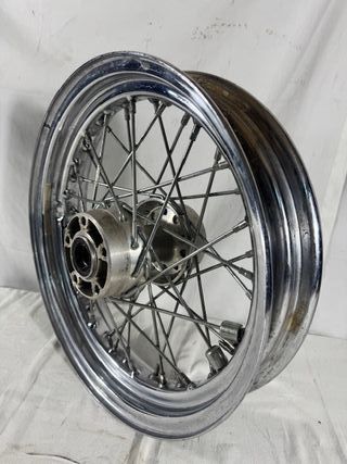 Harley-Davidson Softail Heritage. Llanta 16x3