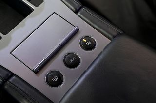 Aston martin DB9   5.9 Coupe Touchtronic