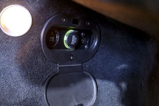 Aston martin DB9   5.9 Coupe Touchtronic