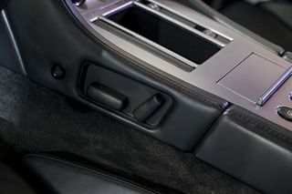 Aston martin DB9   5.9 Coupe Touchtronic