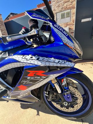 Suzuki GSXR 600 k8