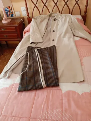 Gabardinas con forro de abrigo,se quita con cremal