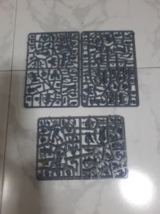 6 Marines Ruidosos Slaanesh Warhammer