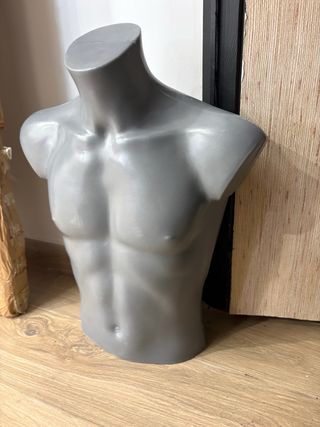 4 Maniquí Torso Hombre Gris