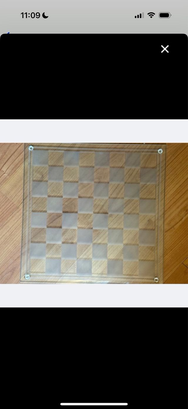 Juego de ajedrez de cristal