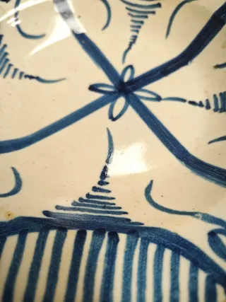 Antiguo plato cerámica esmaltada Puente del Arzobi