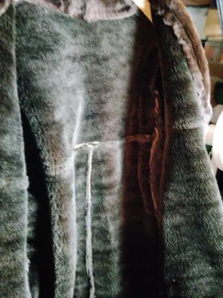 Chaquetón de piel marrón