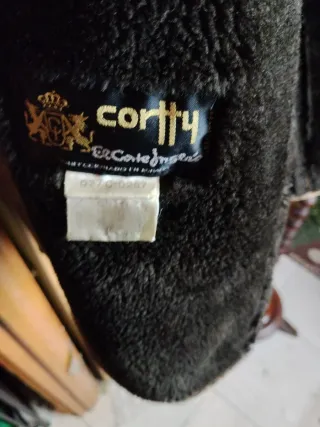 Chaquetón de piel marrón