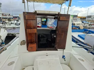 Barco de pesca deportiva